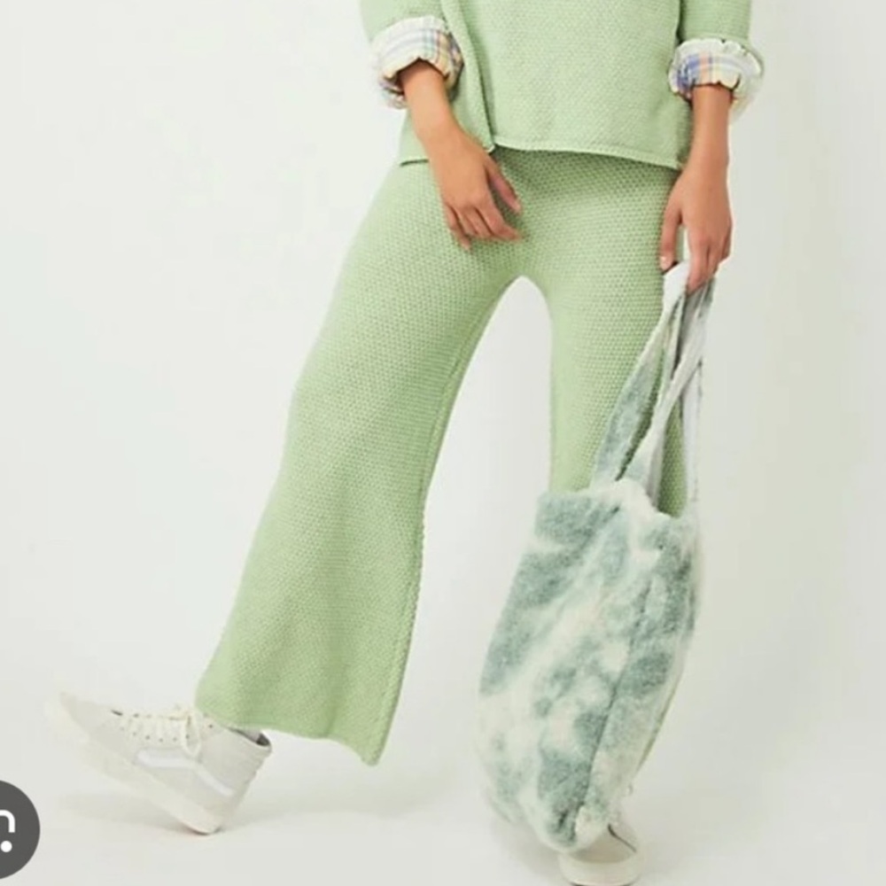 Free People Beach knit Capri pants
